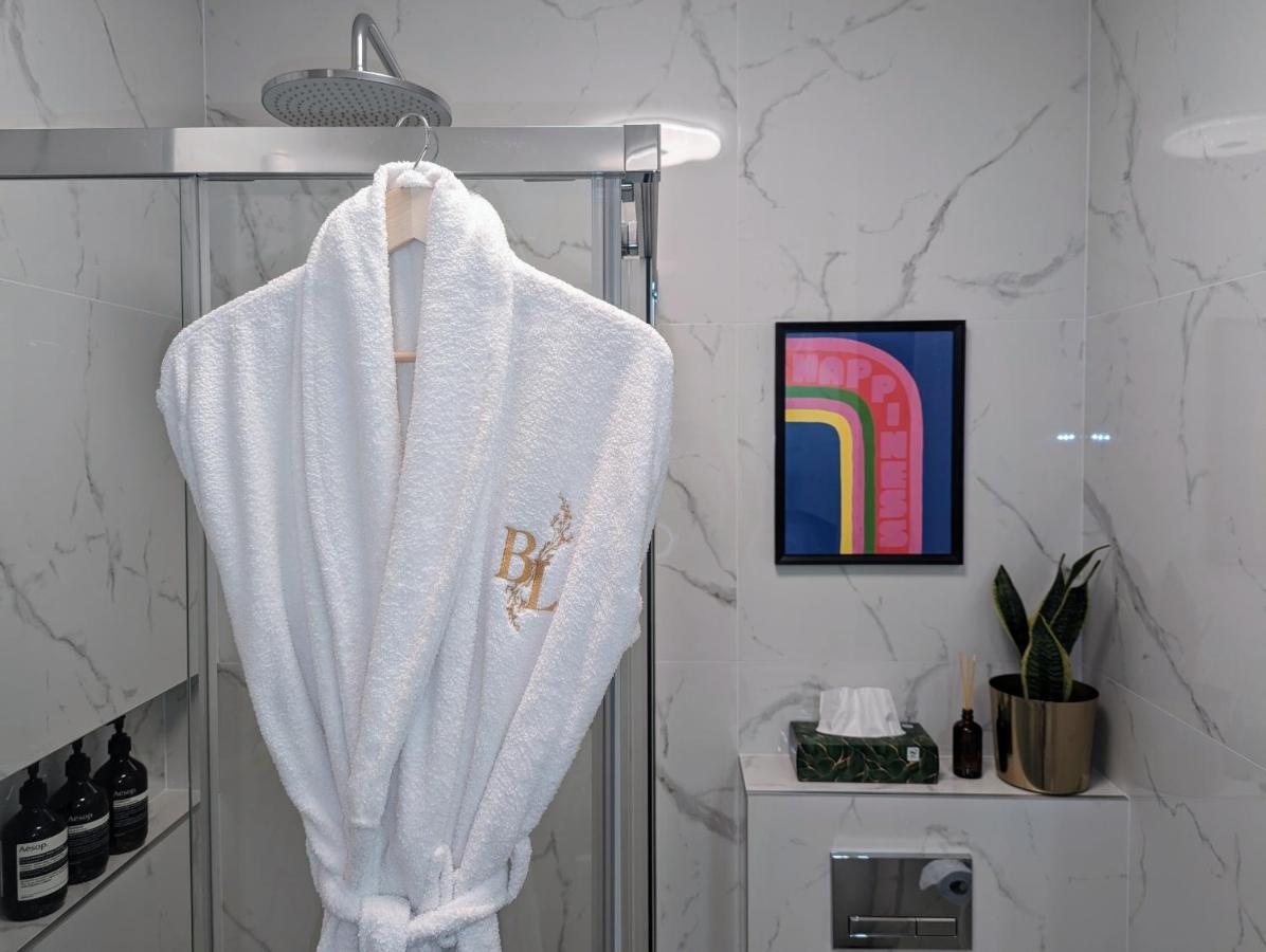 Bella Luna Luxury - Oasis Gem In Apartment Warsaw